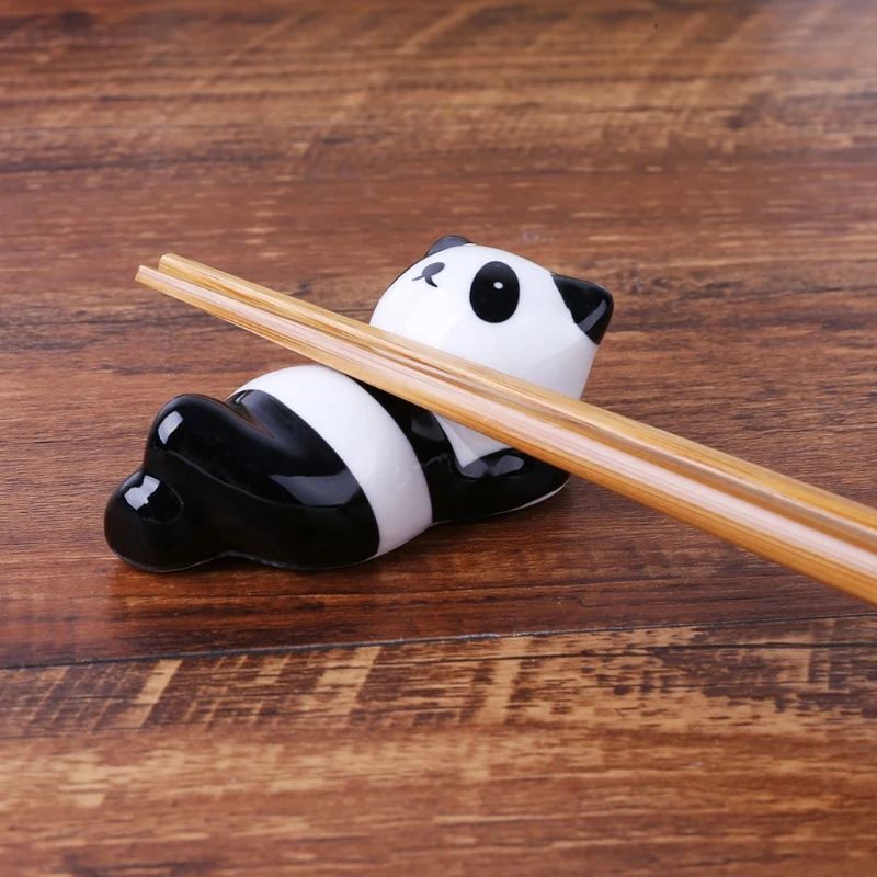 Lovely-Panda-Shape-Chopsticks-And-Forks-Holder-Stand-Ceramic-Home-Decoration-Home-Use-Decortive-Tableware (2)