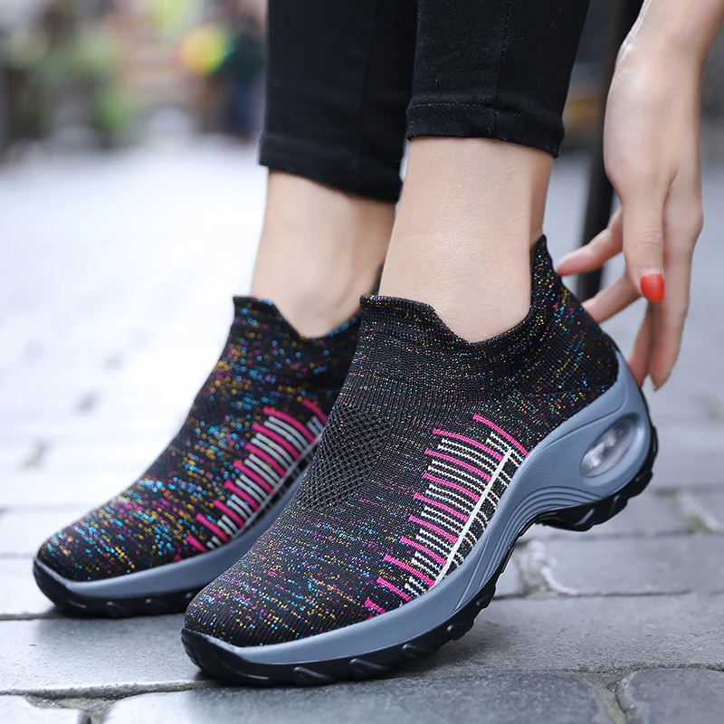 Новые женские кроссовки дышащие сетчатые Мягкие прогулочные туфли для фитнеса на платформе женские носки кроссовки