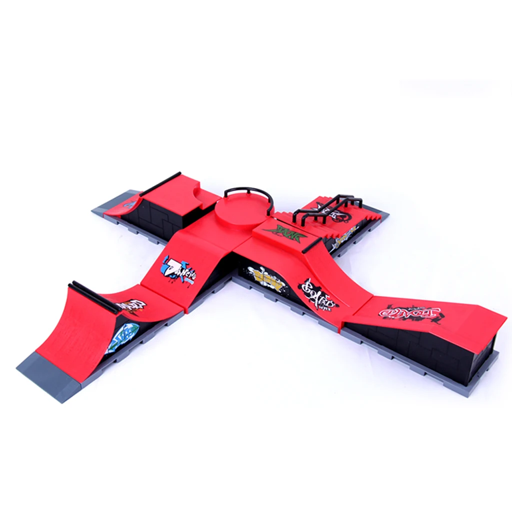 Mini Finger Board Skateboard Ramp Boys Kids Children Party Toy Birthday Gift