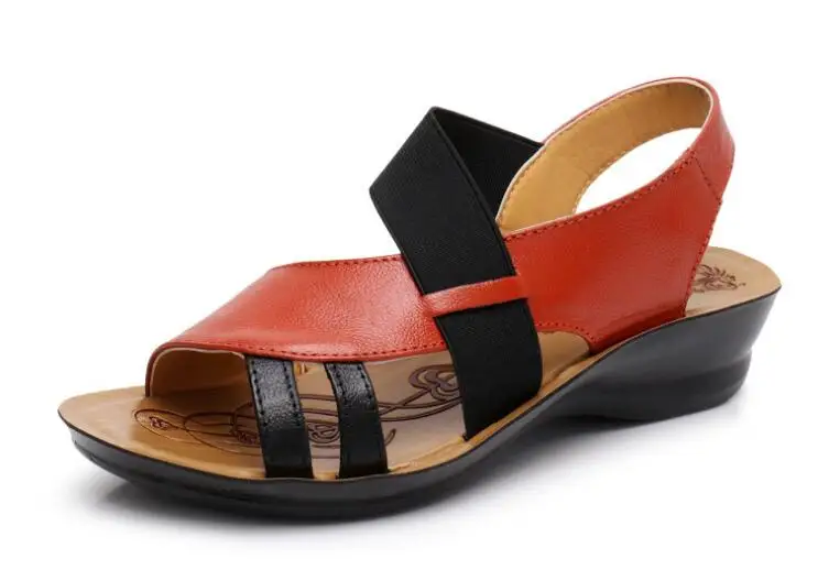 Женские босоножки из натуральной кожи; модные летние босоножки на мягкой танкетке для женщин среднего возраста; удобная обувь; C290 - Цвет: Orange