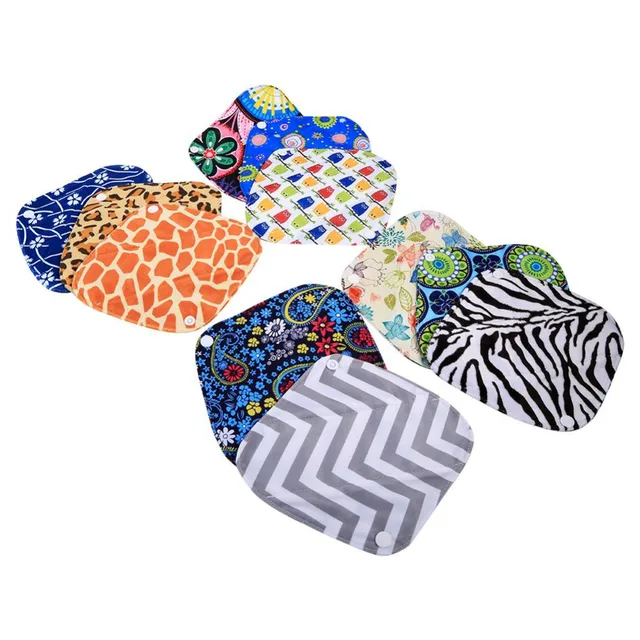 1PC Charcoal Bamboo Cloth Pads Bamboo Inner Washable Reusable Menstrual Pads Sanitary Pads Lady Cloth Pad Panty Liner 20x18cm