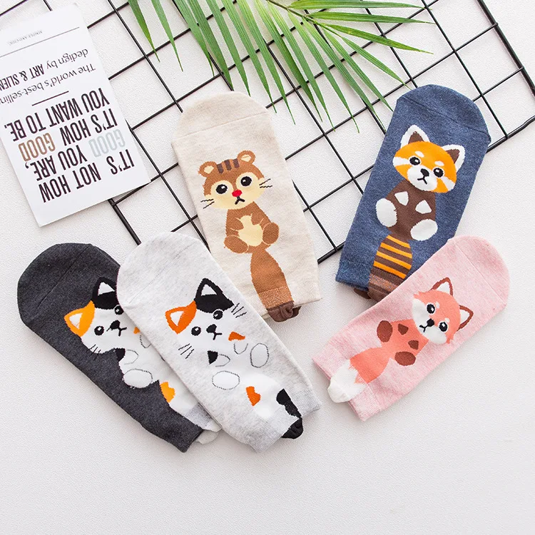 

Cartoon Summer Women Boat Socks Fox Cat Lesser Panda Squirrel Stereo Tail Cut Funny Pop Fashion Female Low Cut Socks Ankle Lady