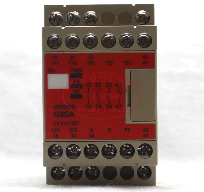 

Free shipping Original authentic Omron (Shanghai) OMRON new safety relay G9SA-301 AC/DC24V