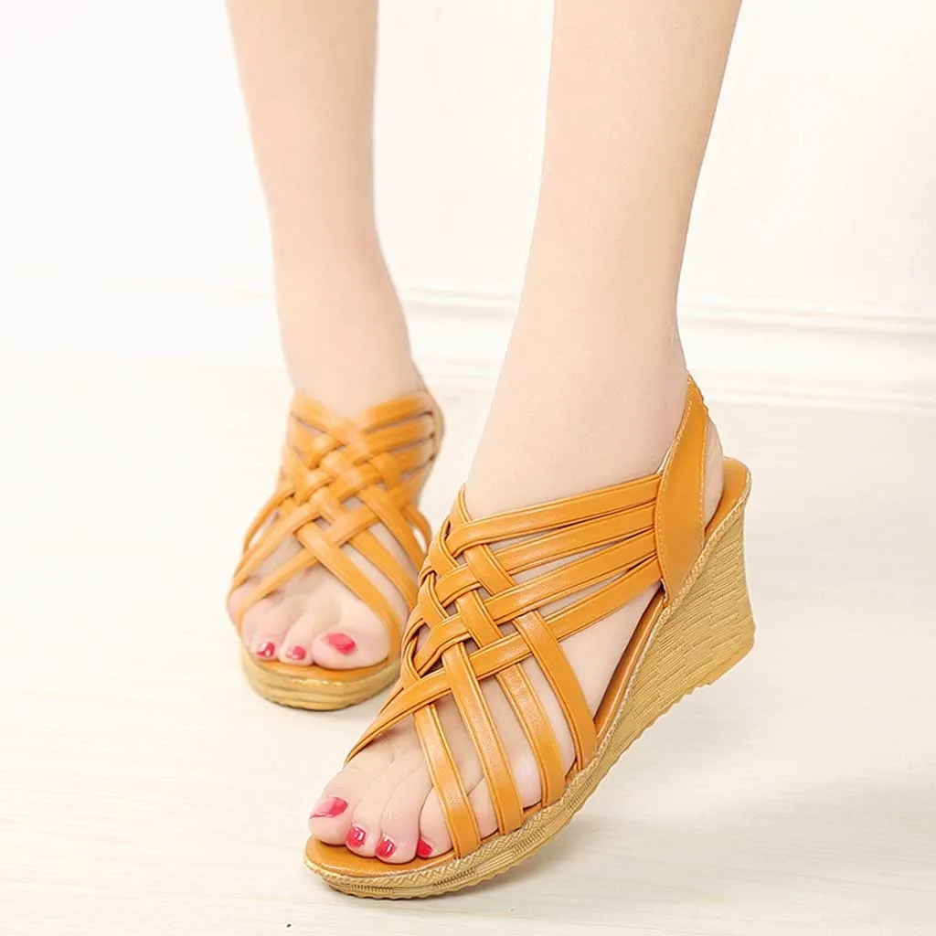 

Woman High Platforms Cut Outs Pattern Checkered Belt Gladiator Sandal Shoes
