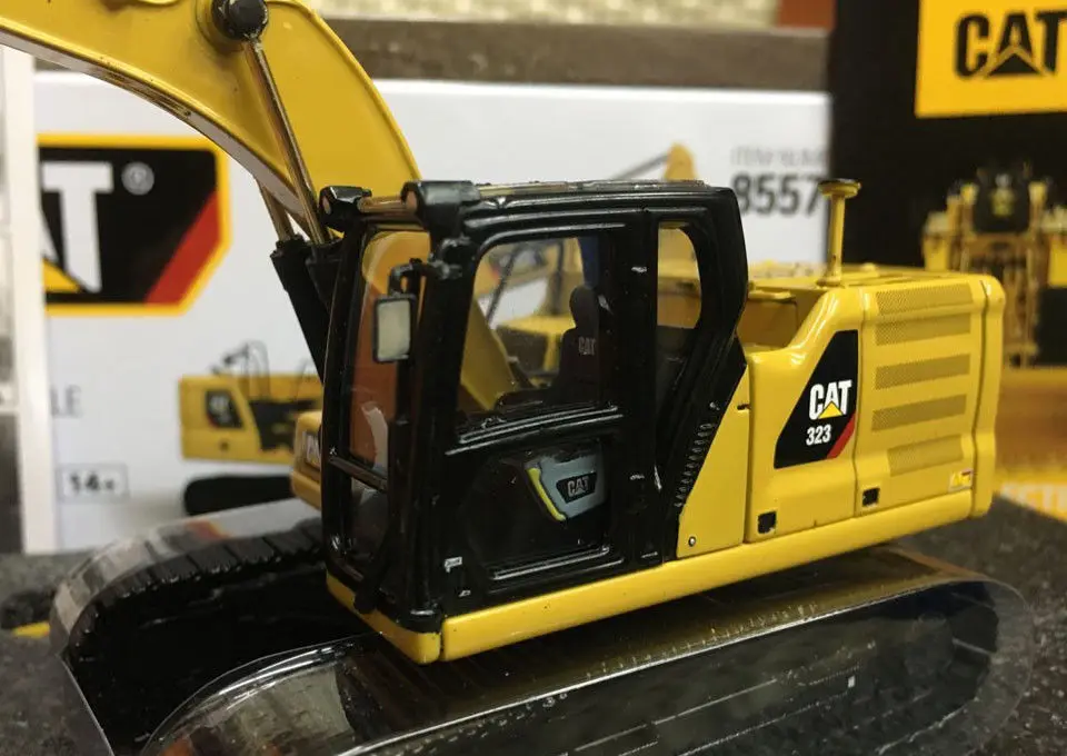 DM 1:50 Caterpillar Cat 323 гидравлический экскаватор для инженерной техники бренд Diecast Masters 85571 для формирования коллекций, украшения