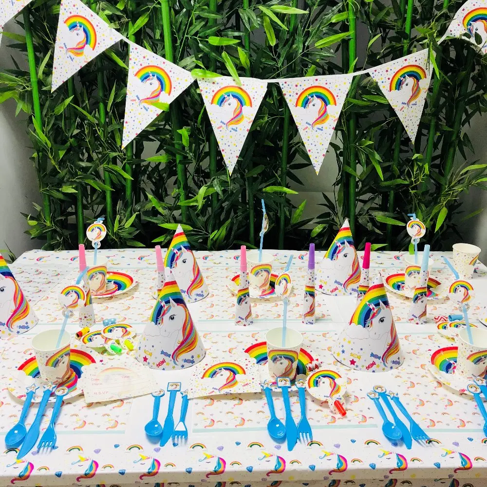 

Colour Unicorn set Kids Theme Birthday Party Decoration Straws Plates Cup Tablecloth Flag Knife Fork Spoon hat Party baby Favors