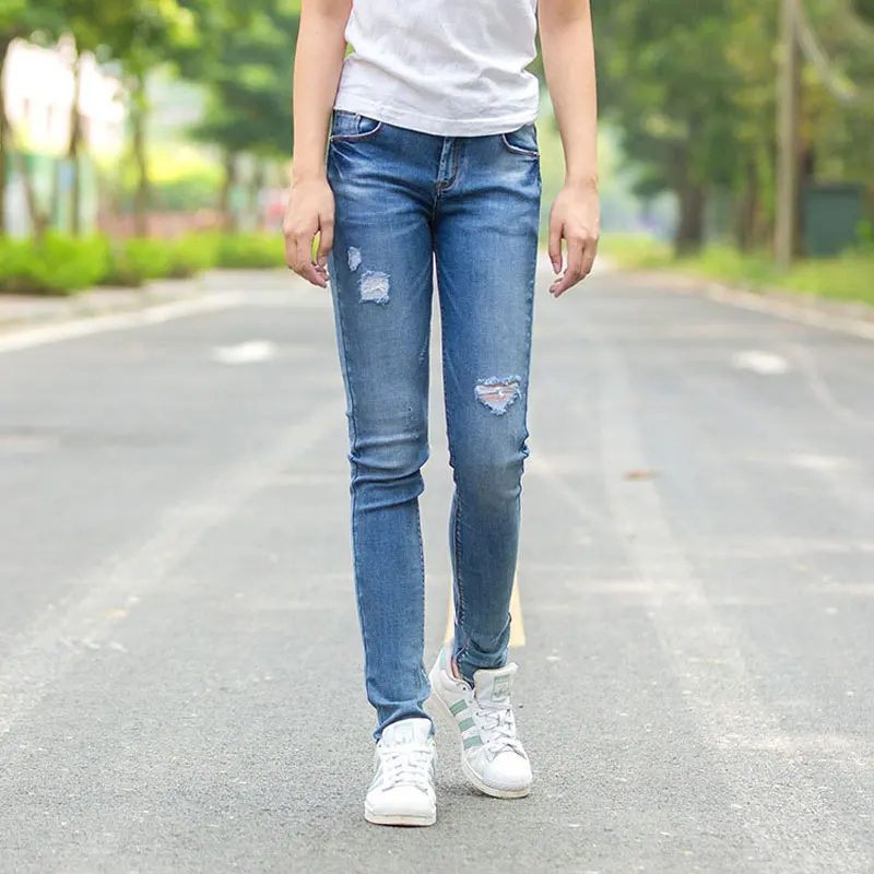 Синий Bleach Wash Distressed рок джинсы Для женщин Повседневное середины талии Button Fly Ripped