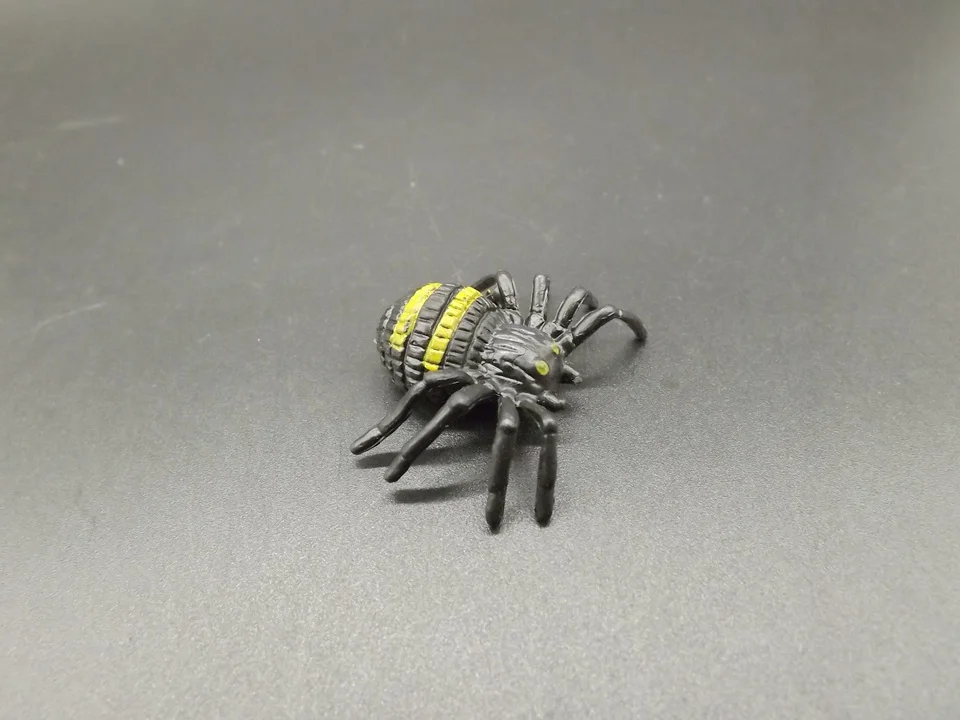 J097 (9)