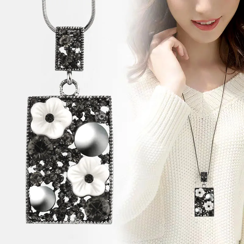 

SINLEERY Vintage White Shell Flower Grey Pearl Square Pendant Long Necklace For Women Black Chain Statement Jewelry My304 SSC