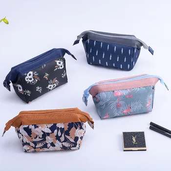 

New Arriv Flamingo Cosmetic Bag Women Necessaire Make Up Bag Travel Waterproof Portable Makeup Bag Toiletry Kits