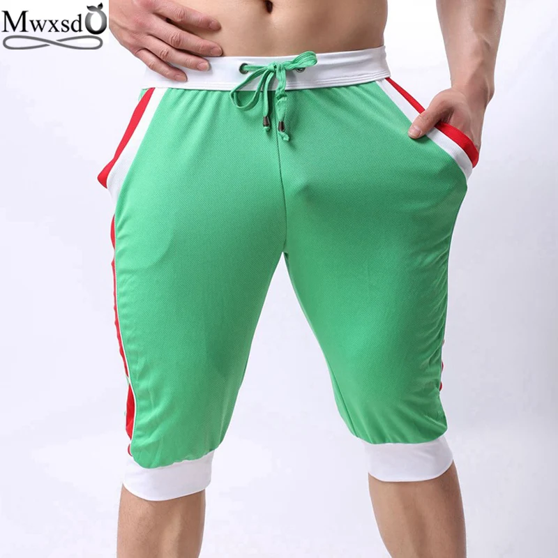 2017 New brand Summer Men Casual Shorts loose Elastic Shorts men's knee