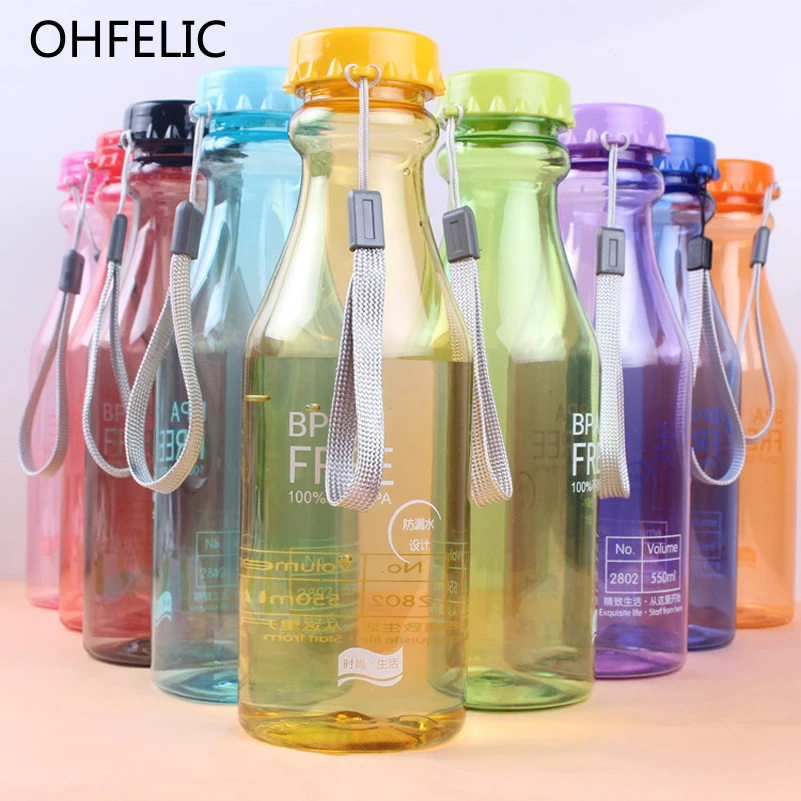 Бутылка для детского кулера. Пластмассовая бутылка для воды. Флакон питеьвой пластик. Reusable water bottle. Экологичные бутылки для воды.