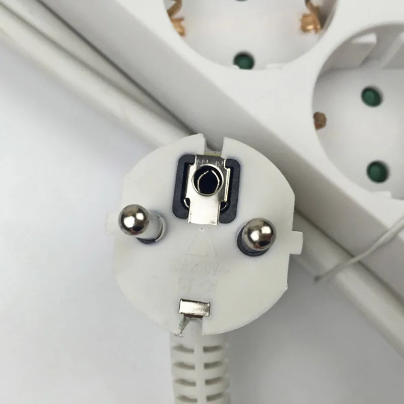 Умная Сетевая розетка с USB портами 4 розетки 2 порта шнур питания 1 5 м настенное