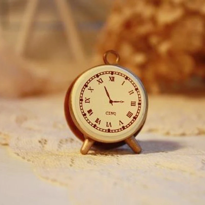 Clock STAMP (1)