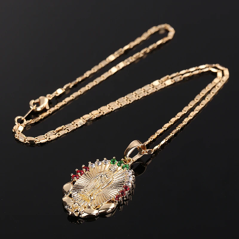 Necklaces (4)