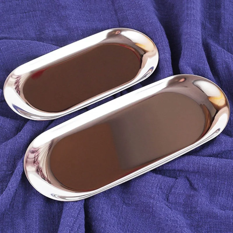 Nordic Rose Gold Metal Storage Tray Luxurious Brass Gold Silver Oval Plate Iron Fruit Plate Jewelry Display Tray for Home Decor