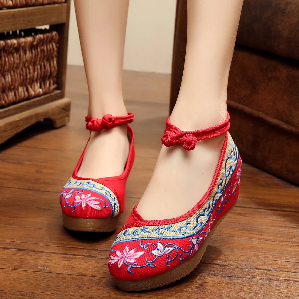 2018 Sping Summer New Chinese Style Women Canvas Lotus Embroidery Increaded Cheongsam Dress Transpirable Skidproof Flats Shoes Women's Shoes