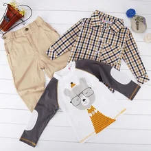 3 Pcs Enfants Casual Plaid T-shirt de Bande Dessinée Tops avec un Pantalon Long ensemble De Mode Bébé Garçon Doux Coton T-shirt Tops avec Solide pantalon