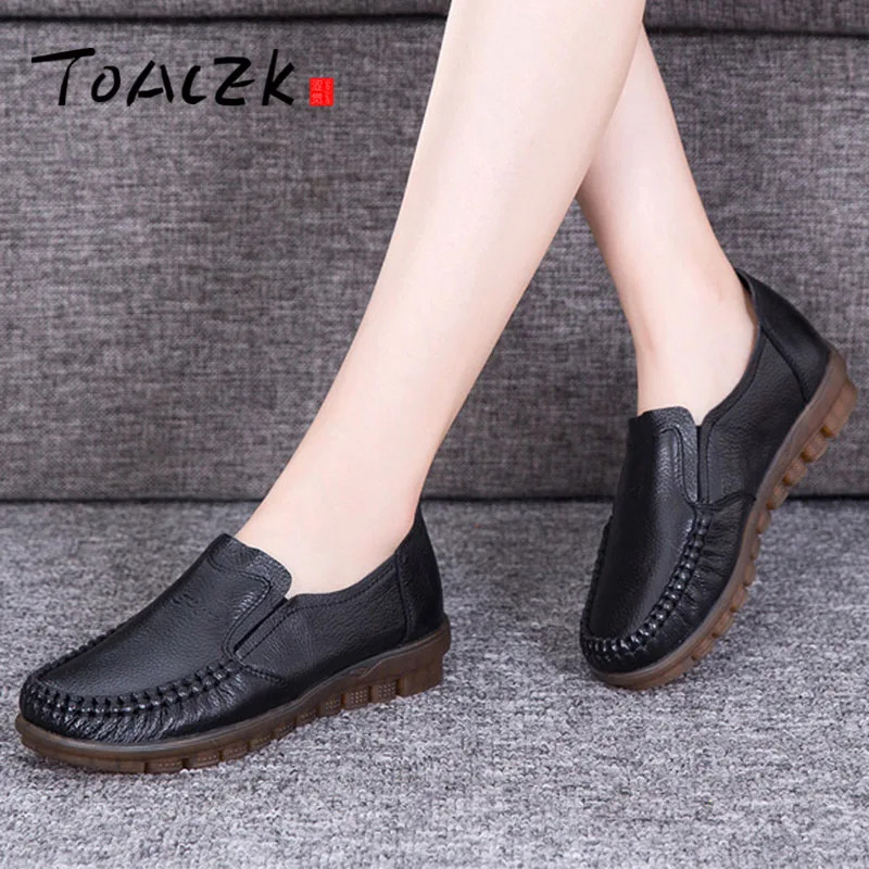 

Shoes leather soft bottom female comfortable single shoes tendon bottom casual flat bottom autumn new women's shoes size35-41