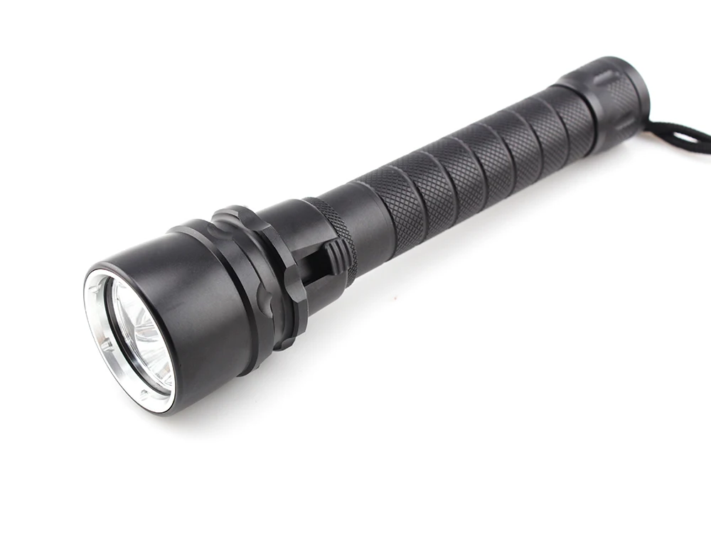 For-Diver-Lamp-200M-Underwater-6000LM-3x-XML-L2-T6-LED-Scuba-Diving-Flashlight-Torch-Waterproof (1)
