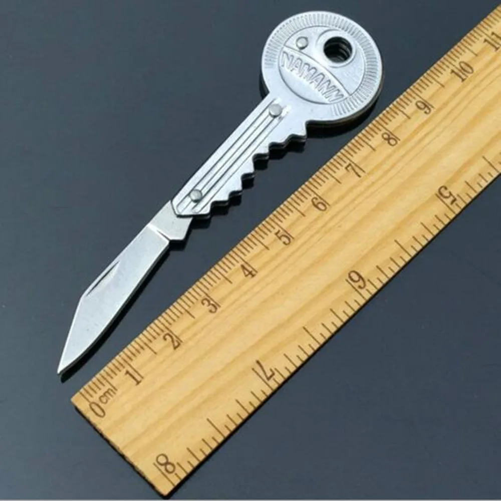 

Mini pocket pocket knife Key chain tool knife key buckle strap outdoor survival tool multifunctional folding knife