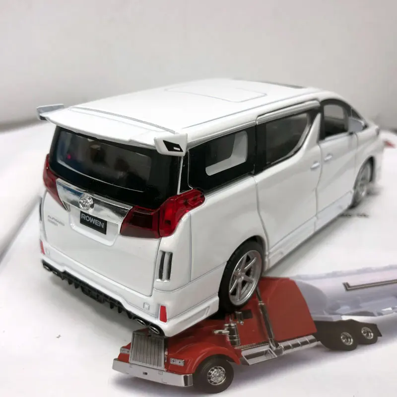 TOYOTA Alphard (26)