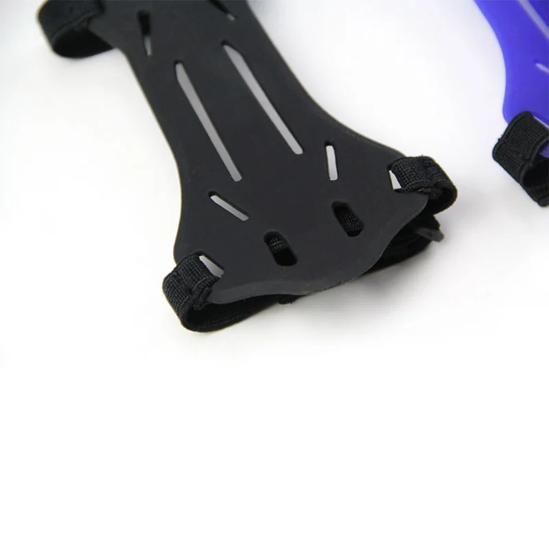 XW0493 (4)