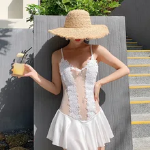 Цельный купальный костюм Цельный купальник для плавания для женщин 1 Корейская юбка прозрачный кружевной полый открытая спина пыль женский однотонный