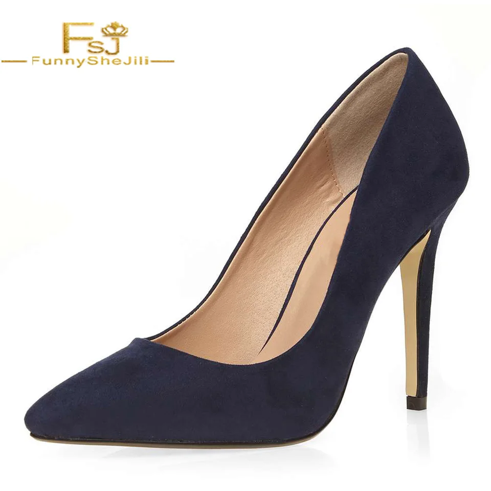 comfortable navy pumps