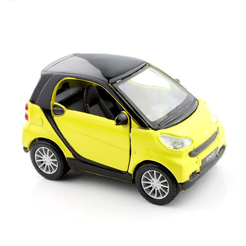 1:32 Масштаб smart fortwo kid литье под давлением авто мотор оттяните назад миниатюрный металлический модели гоночных автомобилей прочные игровые подарки для мальчиков Игрушки - Цвет: smart fortwo