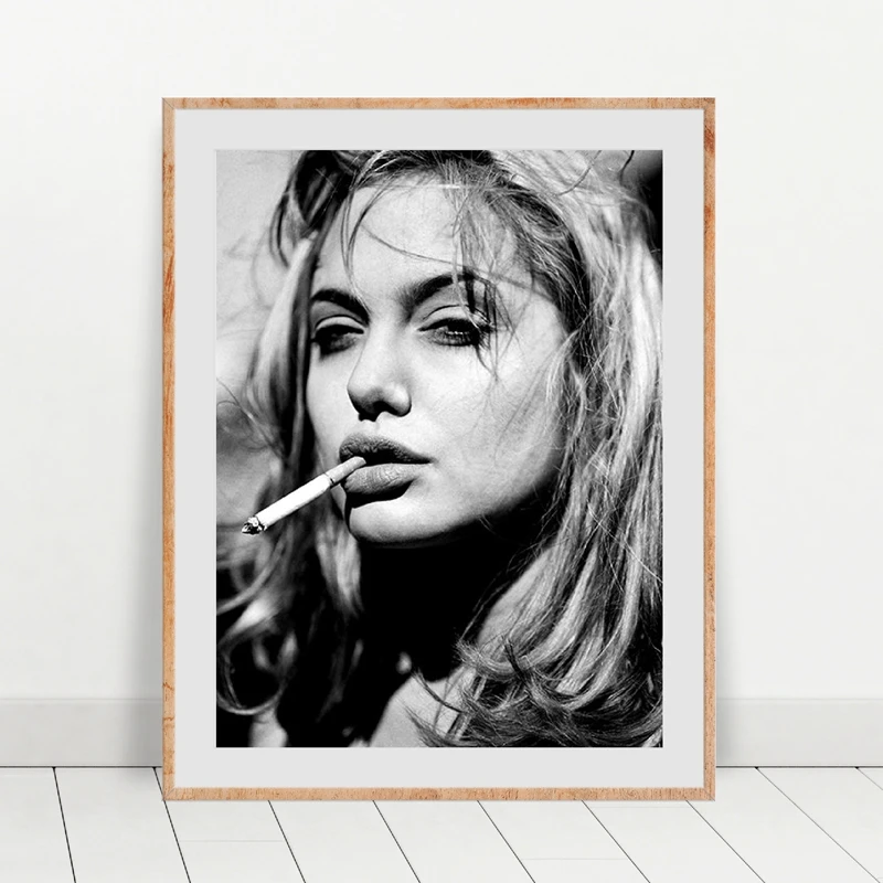 Angelina Jolie постер модная фтография Картина на холсте Настенная картина Smoking Blonde Girl