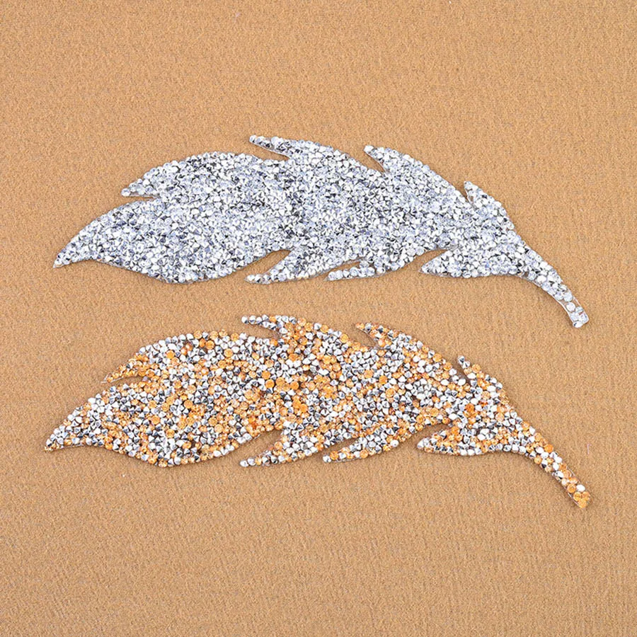 DIY Rhinestone Leaves Sequin Embroidery Patches for Clothes Iron-On T-Shirt Jeans Clothes Appliques Badge Fabric Sticker01 (3)