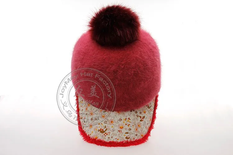 Бесплатная доставка модная зимняя одежда шляпу конфеты сплошной цвет меха кролика бейсболка цветочным узором Для женщин осень-зима cap W006