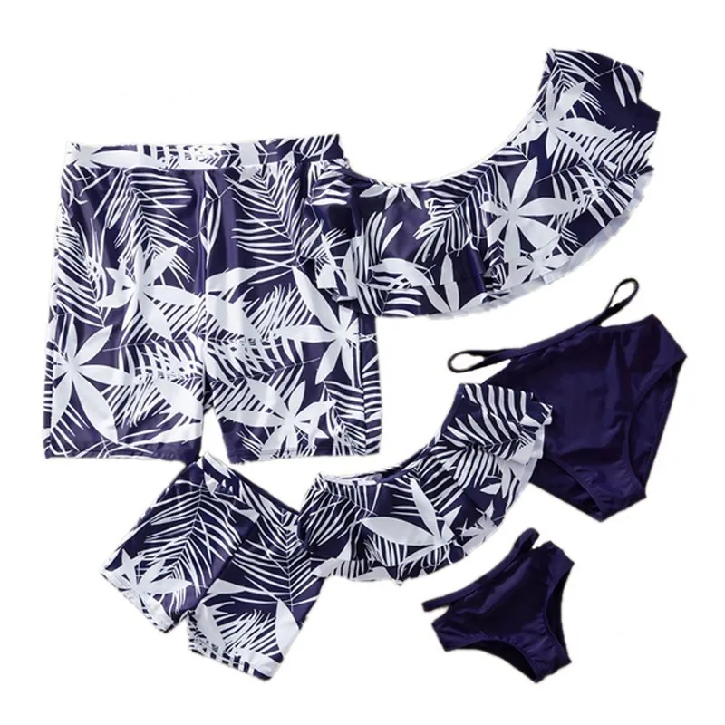 

Family Matching Outfit Swimwear Mommy And Me Swimsuit Two Pieces Floral Mother Daughter Father Son Clothes Men Shorts Beachwear