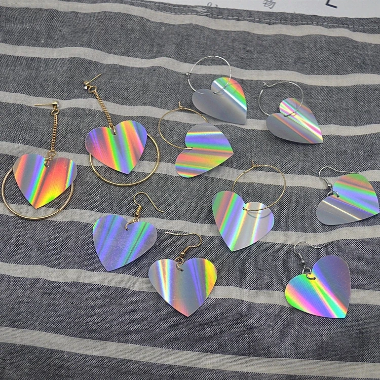 

2019 Original Fashion Personality Heart Shape Korean Version Exaggerated Sequins Laser Dazzle Colorful Circular Hoop Earrings