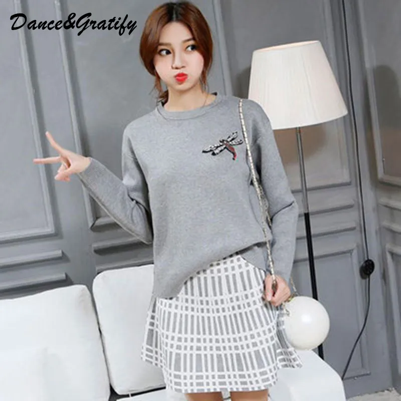

2019 New High Quality Rhinestone Dragonfly 2 Two Piece Set Women Elegant Knitting Sweater + A-line Skirt Casual Office Work Suit