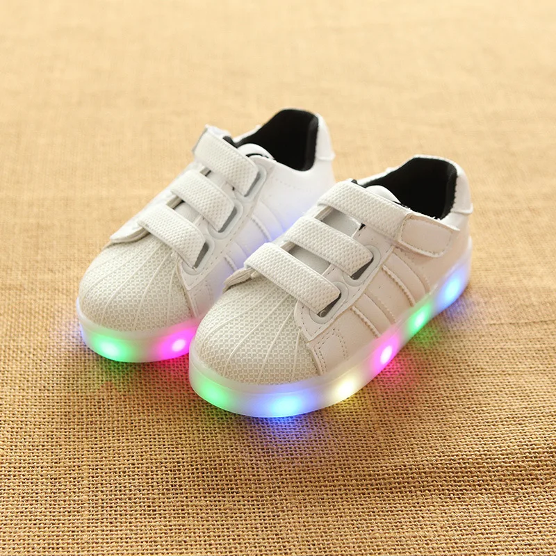 Fashionable 5 stars baby casual shoes All season LED lighted baby sneakers Lovely cute girls boys shoes rubber infant tennis