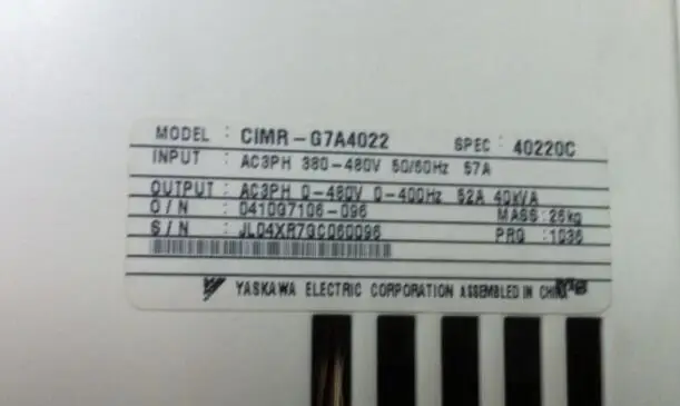 Конвертер G7 380 В 22 кВт CIMR-G7A4022 бывший в употреблении 90% новый гарантия 3 месяца