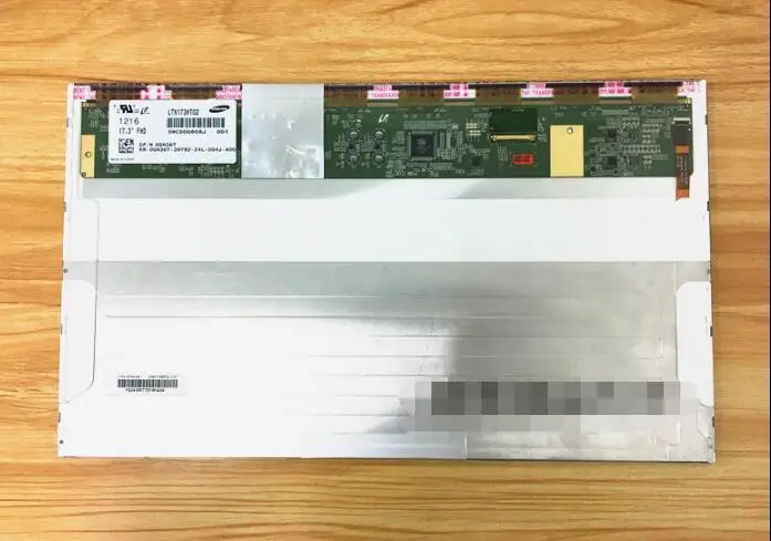 

LTN173HT02 17R XPS17S NP700G7A 3D