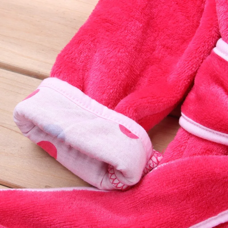 1945486214_1213310904