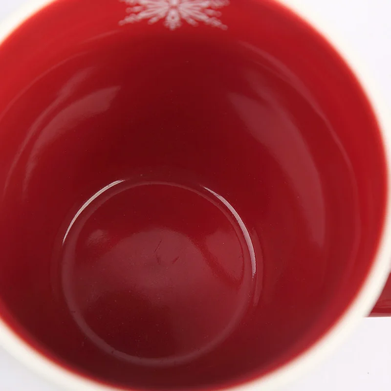 550 мл Рождественская керамическая кружка для кофе, чая, молока, горячей воды, большая емкость, красная, для офиса, дома, цвет, новинка, посуда для напитков, подарок, американский