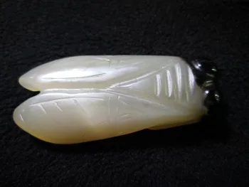 

Chinese Red mountain culture Natural jade cicada carving Figure Pendant