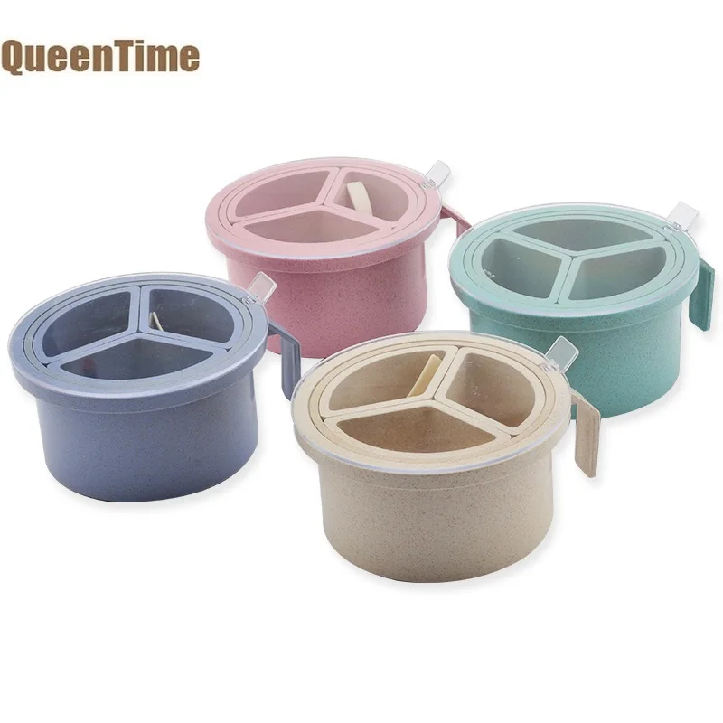 

QueenTime 3 Cavity Seasoning Container with Spoon Lid Plastic Compartment Condiment Box Salt Spice Pepper Storage Kitchen Tools