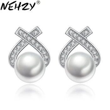 

NEHZY Fashion brand silver stud Earrings luxury crystal earrings female girls simple accessories geometric triangle earrings 8MM