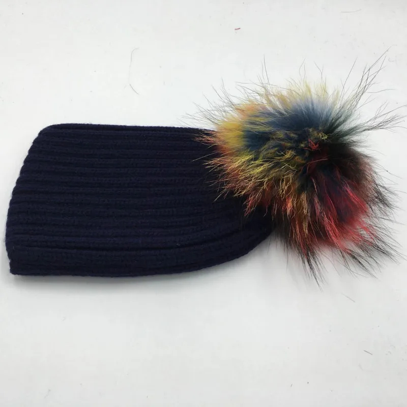 Который в душе настоящий крашеный помпон из меха енота детская зимняя шапка Толстая шапка с помпоном вязаная меховая шапочка для детей цветной помпон капот - Цвет: navy