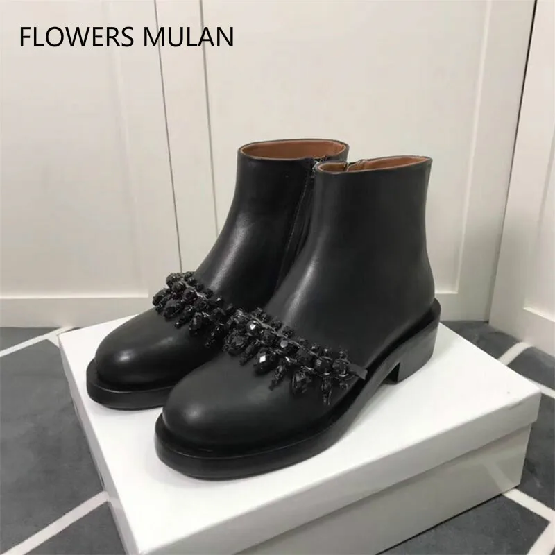 Black Rhinestone Chain Ankle Boots Woman Round Toe Real Leather Flat Martin Boots Women Fashion Zapatos Mujer Black Rhinestone Chain Ankle Boots Woman Round Toe Real Leather Flat Martin Boots Women Fashion Zapatos Mujer