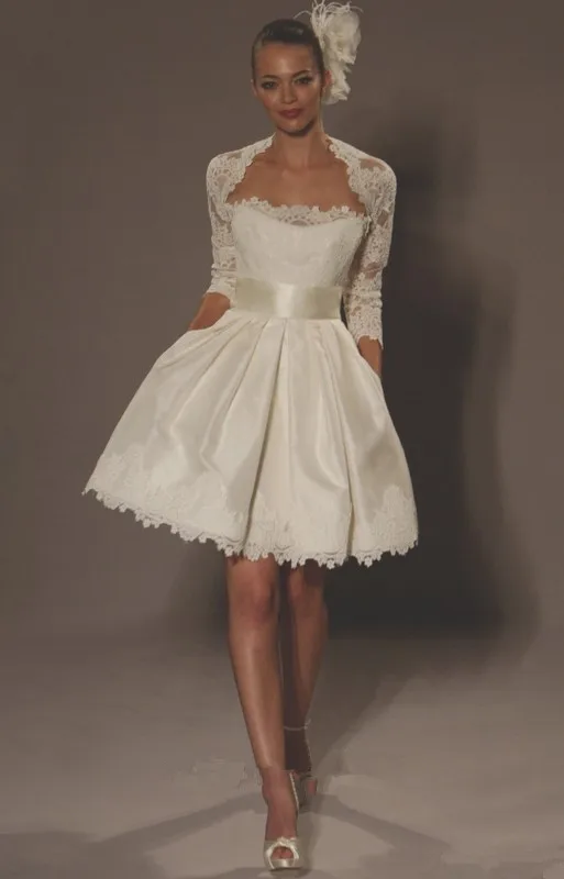 

Real photo Ivory Lace Long Sleeve Corset Short Wedding Dresses 2017 Scoop Neckline Bridal Gowns robe de soiree 2015
