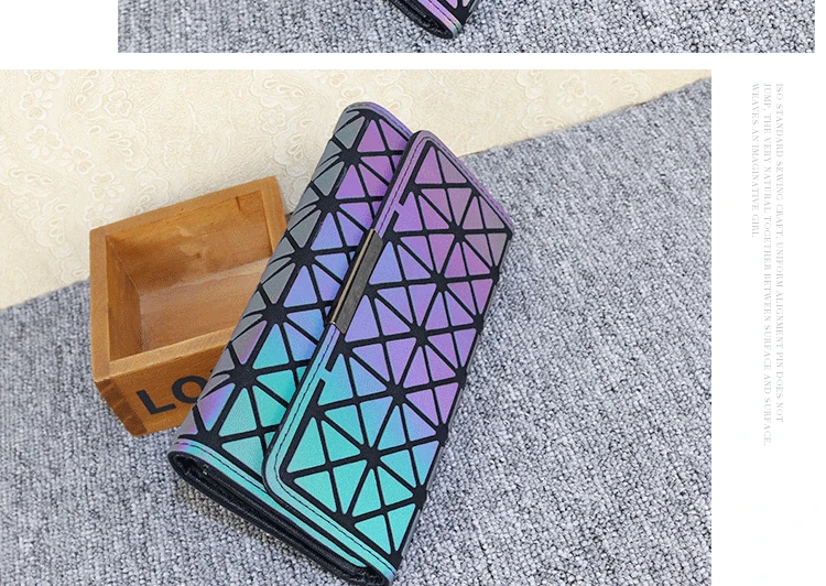 ZYJ Luminous Women Geometry Quilted Plaid Long Wallets 3 Folds Laser Dazzle Colour Girls Zipper Sequins Clutch Wallet Purse Bag (15)