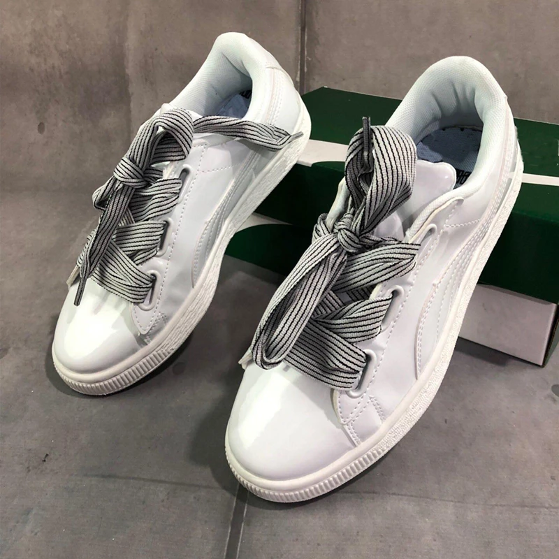 

Dropshipping Women Shoes Summer White Sneakers Basket Femme Super Light Vulcanized Shoes Female Mesh Sneakers Women Casual Shoe