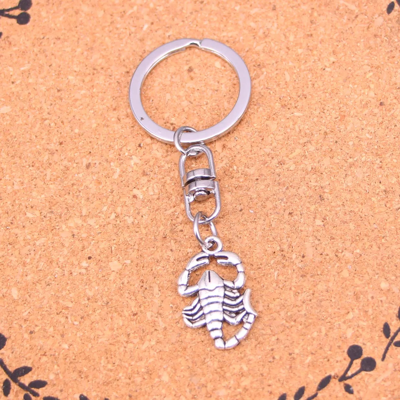 20Pcs Fashion Amulet Charm Evil Eye Sliver Plated keyring scorpions Alloy Keychain For Gift Car Key Chain Jewelry | Украшения и